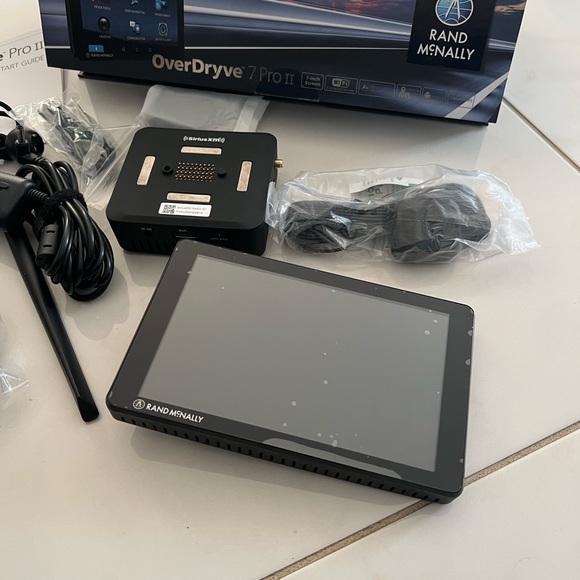 Rand Mcnally Overdryve 7 Pro II - Picture 10 of 10